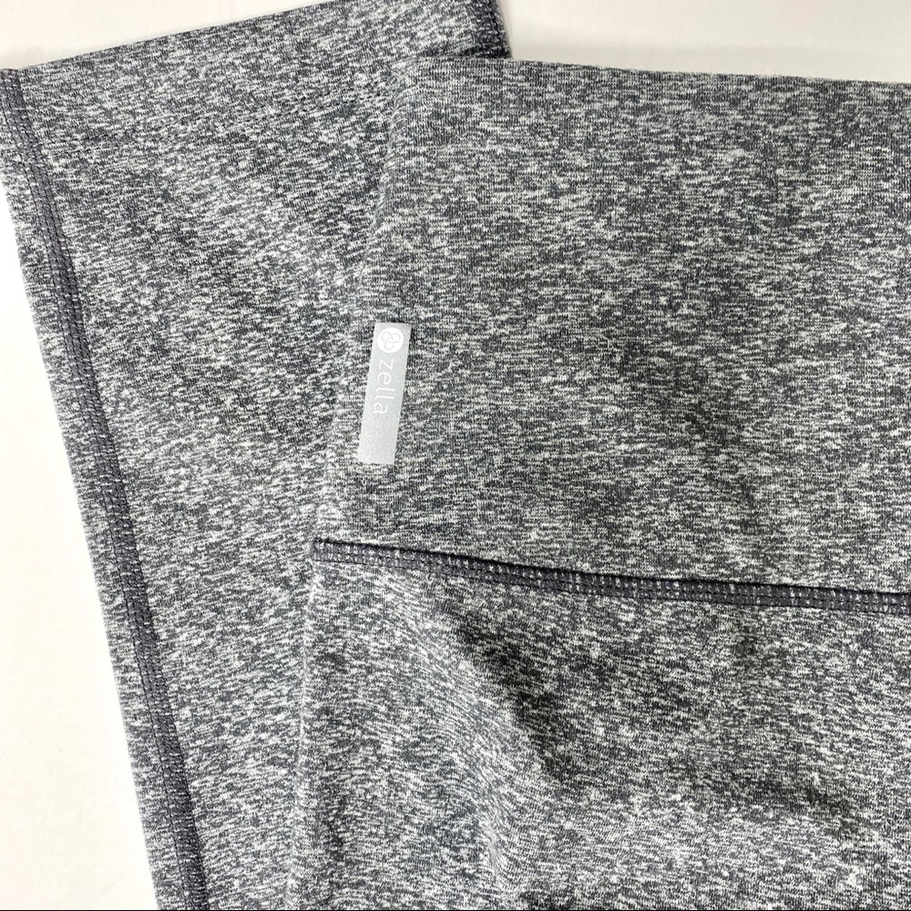 Zella Gray Cropped Leggings NWOT - Picture 3 of 6